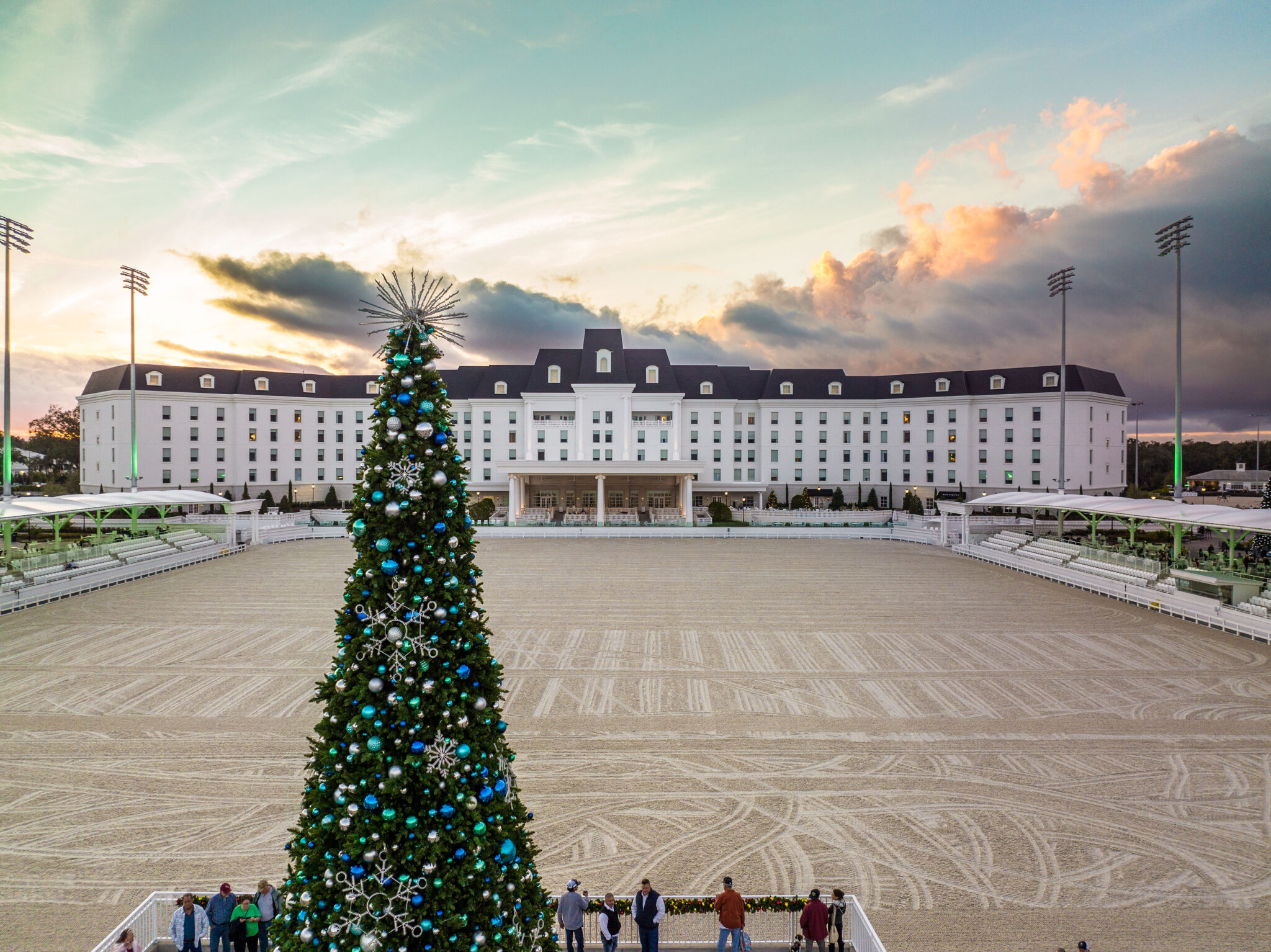 Winter Wonderland to Enchant Guests Starting November 25 World