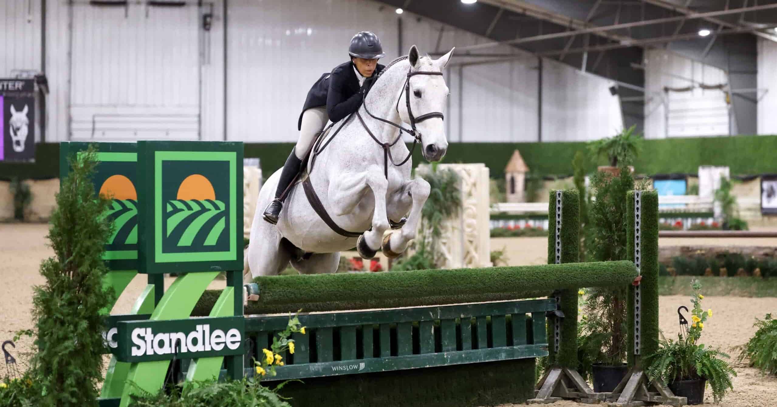 Melanie Wright & Game Day Shine in the $15,000 Standlee USHJA Melanie Wright & Game Day Shine in the $15,000 Standlee USHJA
