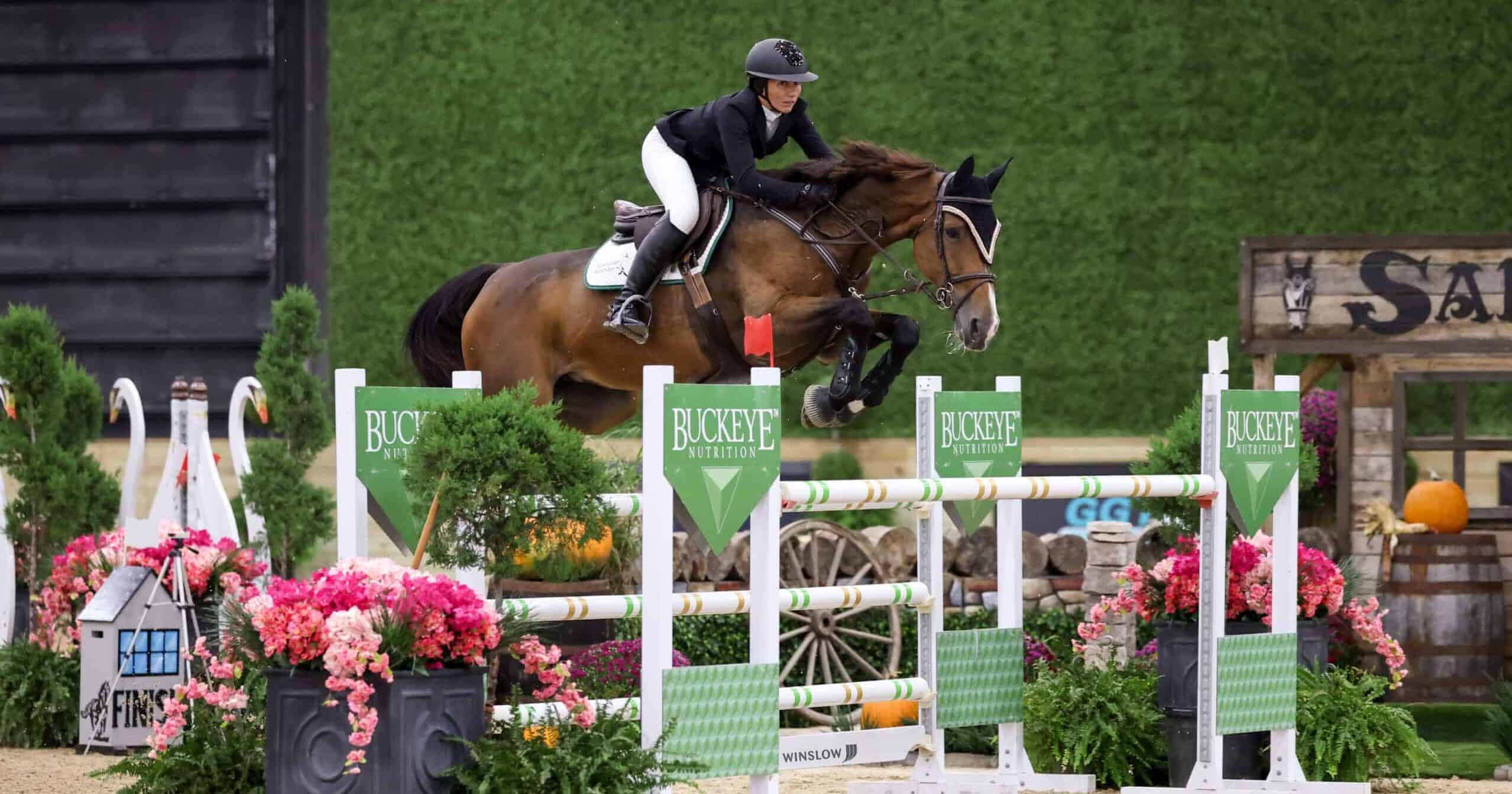 Christina Kelly Pilots Victoire VD Windeweg Z to $35,000 Buckeye